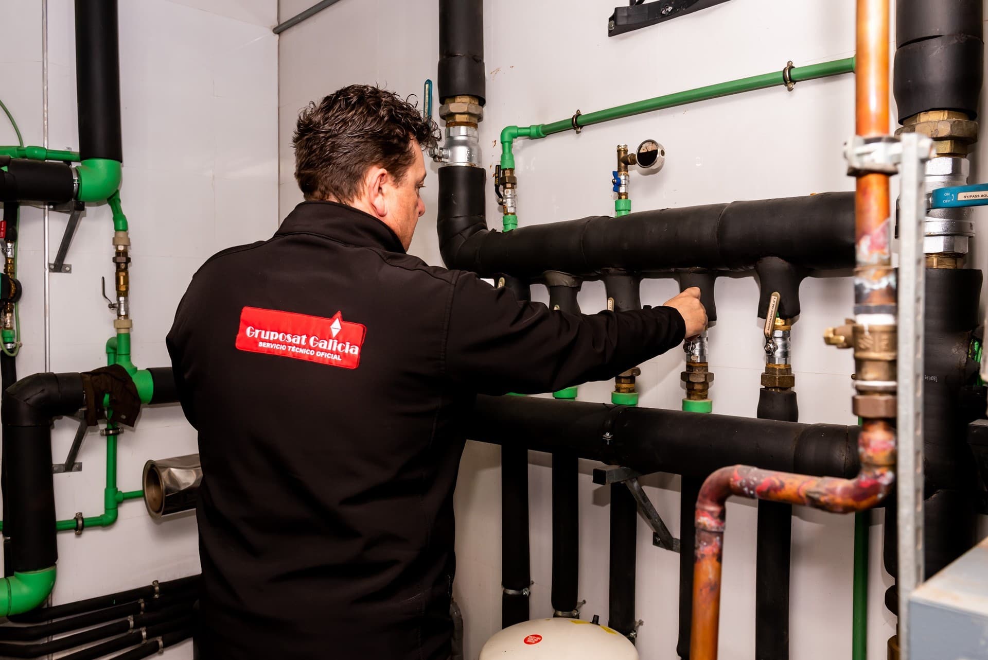 Reparar caldera en Marín#