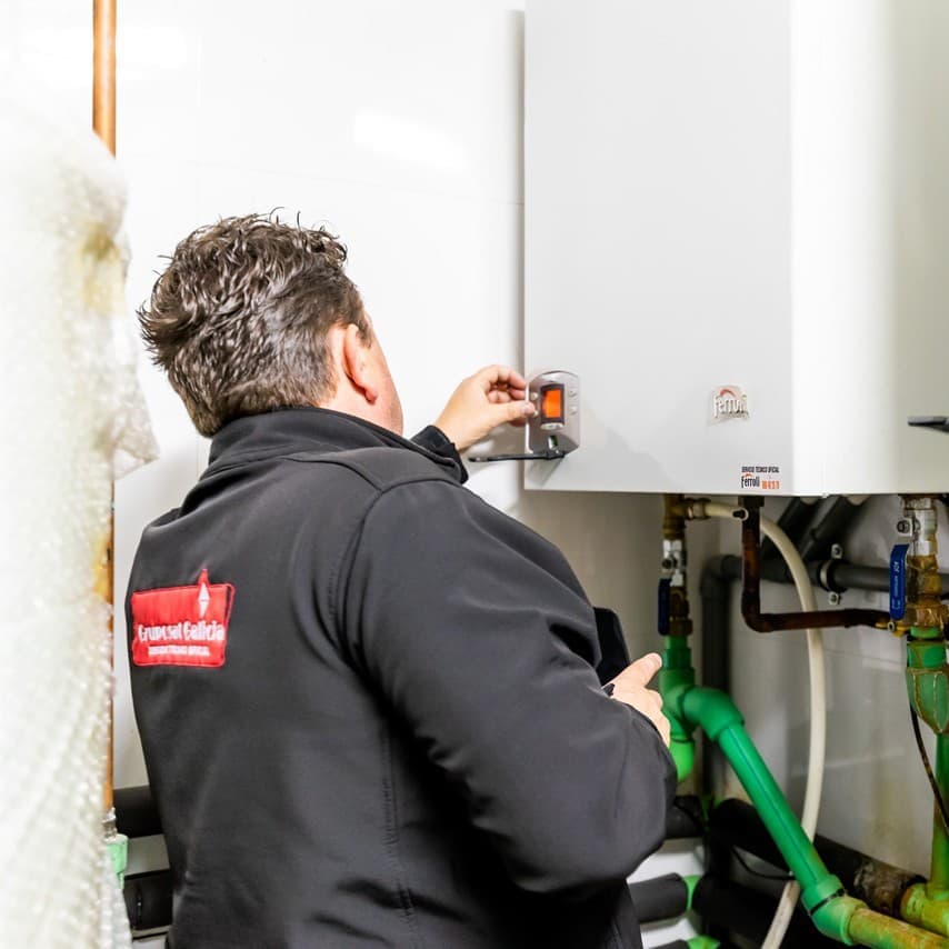 Tecnico calderas en Nigrán