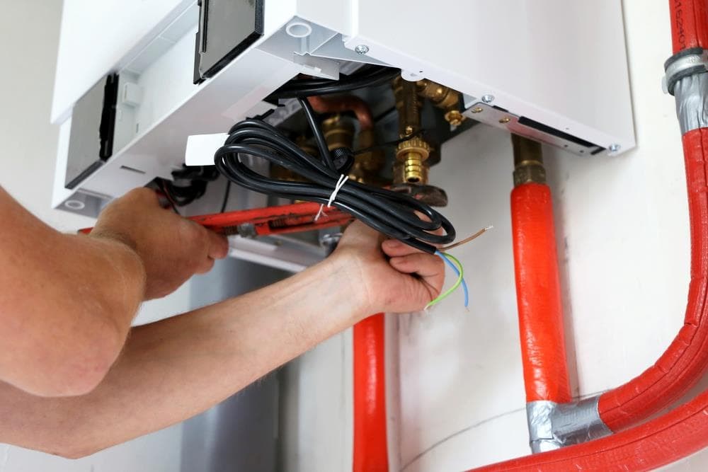 Reparaciones y ajustes para garantizar la seguridad y el funcionamiento adecuado de las calderas